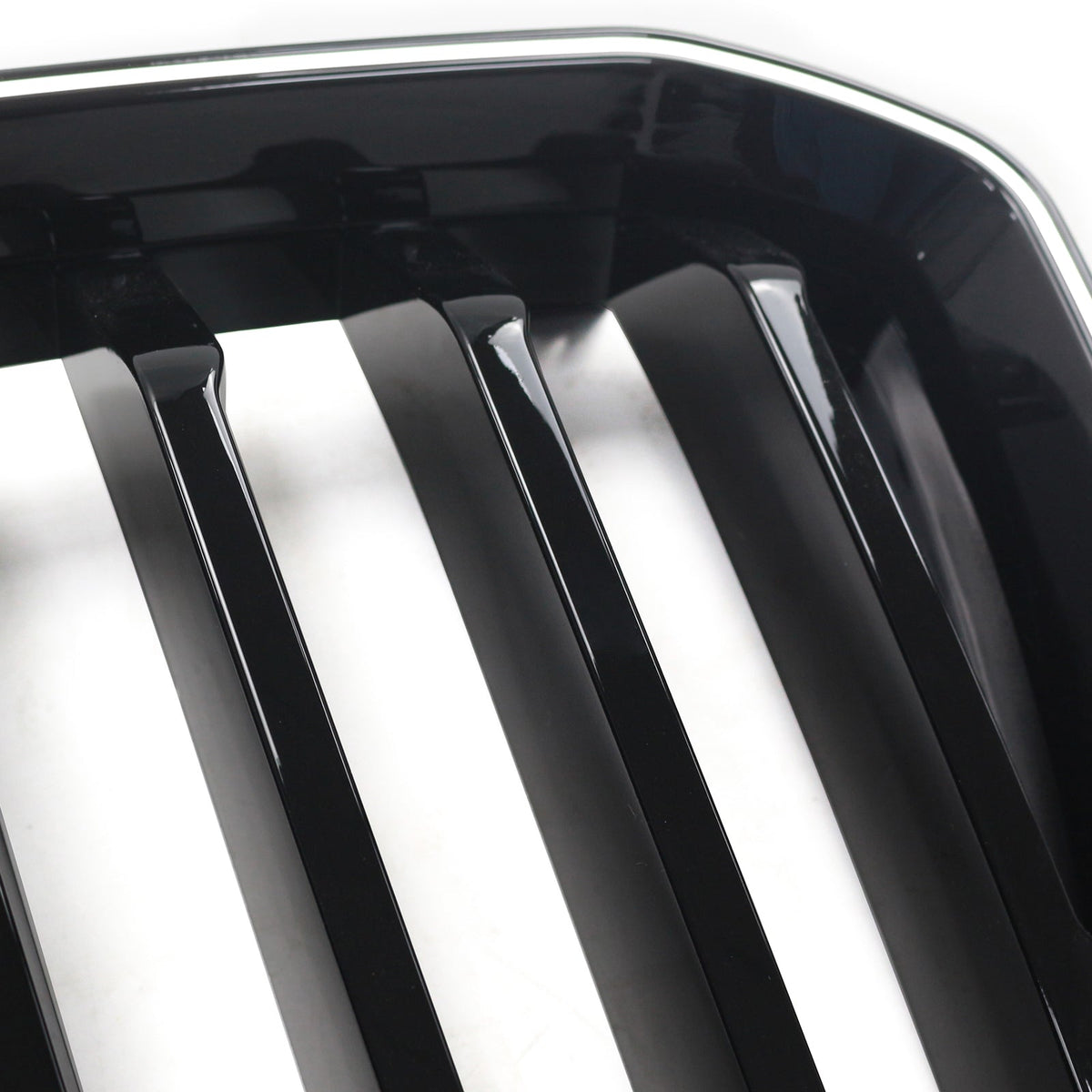 2022-2025 BMW X3 G01 X4 G02 With Camera Hole Glossy Black Front Bumper Kidney Grill