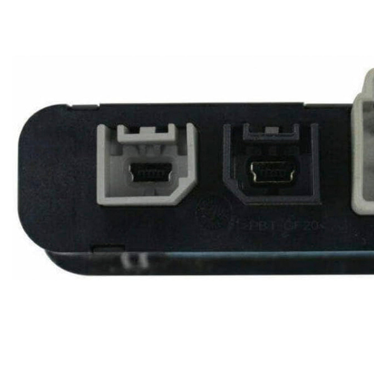 68294075AA Media Hub USB Port Charging Auxiliary for Chrysler Dodge 2017-2023