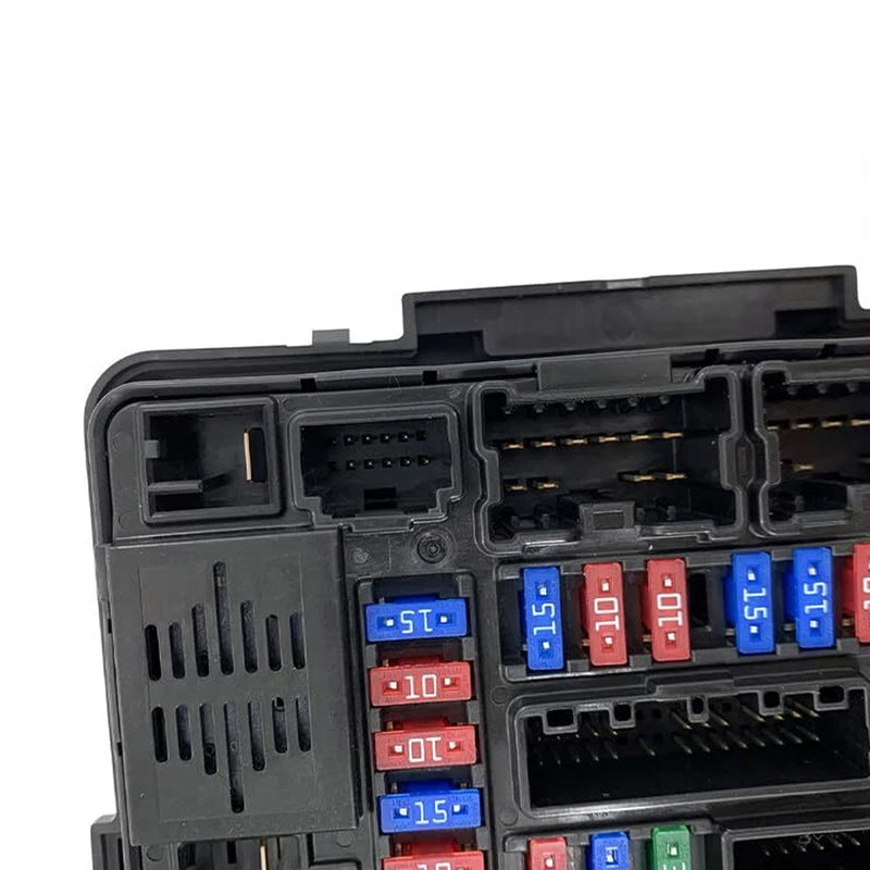 Nissan Altima 2013-2018 IPDM BCM Engine Control Unit Fuse Box 284B7-3TS0A