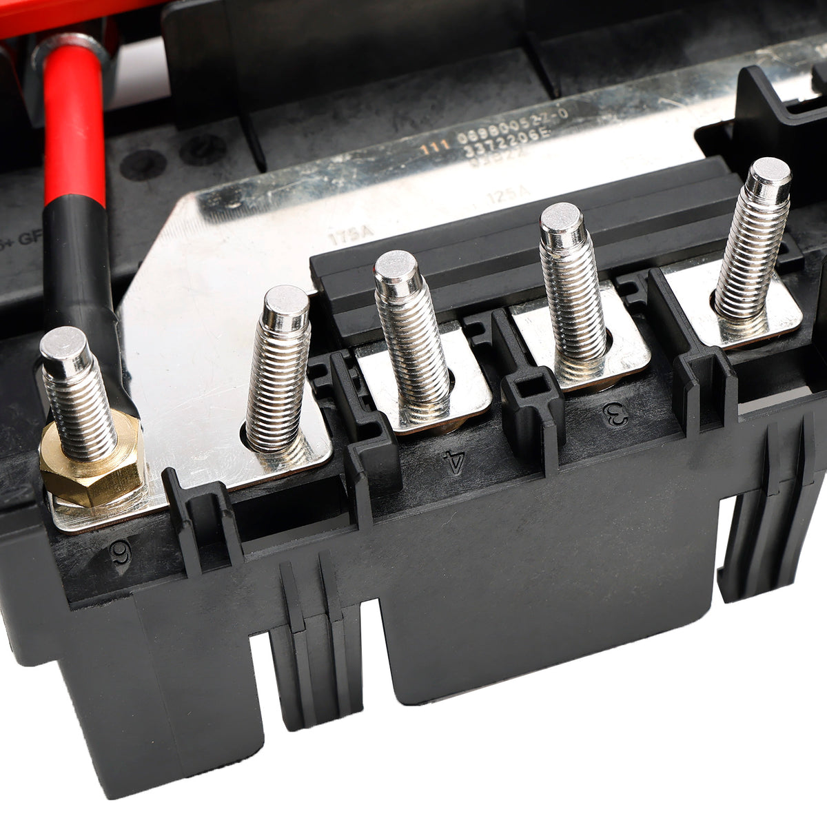 Chevy Silverado 2500 2015-2016 Battery Distribution 84354716 Engine Compartment Fuse Block