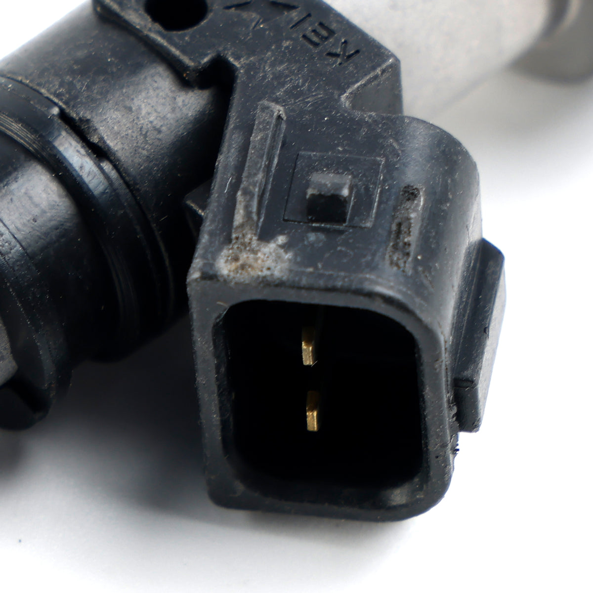 Suzuki GSX-R750 GSX-R600 GSX1300R 06164-P8E-A00 15710-24F00 Fuel Injectors